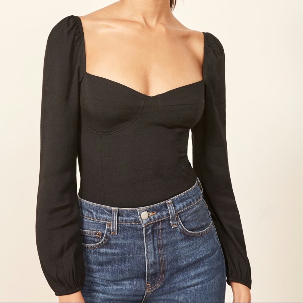 Reformation Reign Top